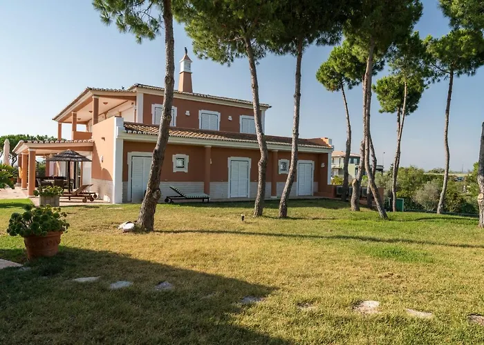 Villa Monte Da Bela Vista 'paradise' By Sapvillas