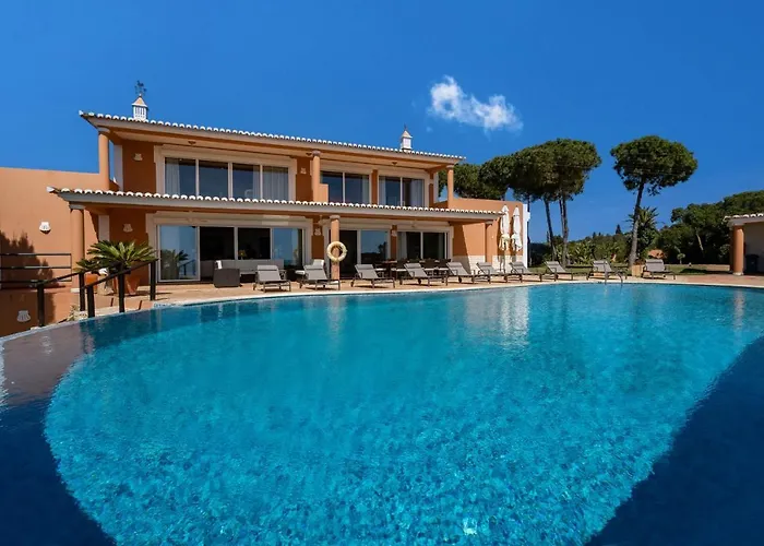 Villa Monte Da Bela Vista 'paradise' By Sapvillas *