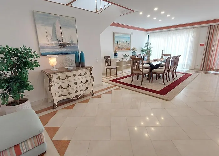 Villa Monte Da Bela Vista 'paradise' By Sapvillas *