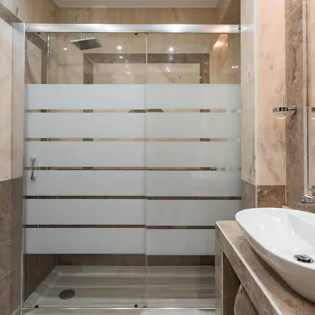 Villa Monte Da Bela Vista 'paradise' By Sapvillas *