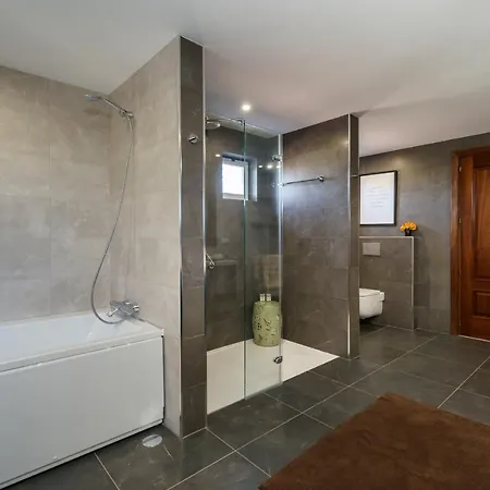 Villa Monte Da Bela Vista 'paradise' By Sapvillas Ferragudo (Faro)