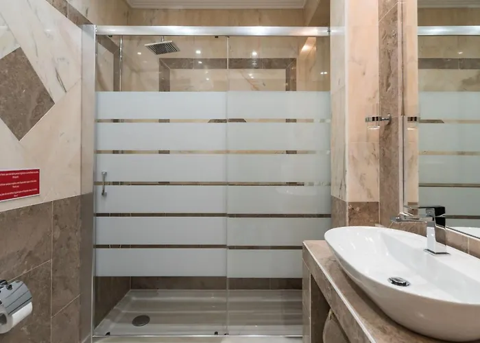 Villa Monte Da Bela Vista 'paradise' By Sapvillas *