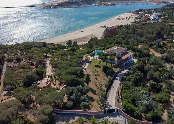 Villa Monte Da Bela Vista 'paradise' By Sapvillas *